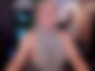 YolandaKiss's Live Sex Cam Show