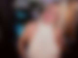 YolandaKiss's Live Sex Cam Show