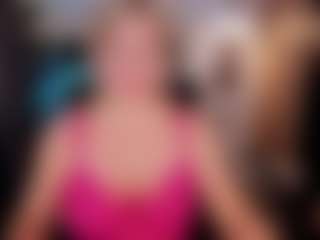 Live cam show with YolandaKiss - Blonde Hair on Camsoda