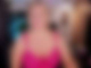 YolandaKiss's Live Sex Cam Show