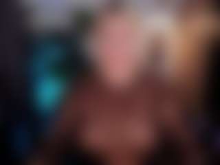 Live cam show with YolandaKiss - Blonde Hair on Camsoda