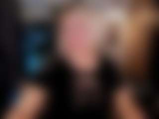 YolandaKiss's Live Sex Cam Show