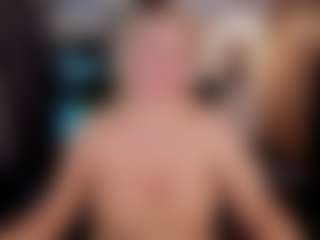 YolandaKiss's Live Sex Cam Show