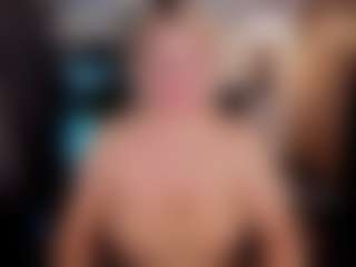 YolandaKiss's Live Sex Cam Show