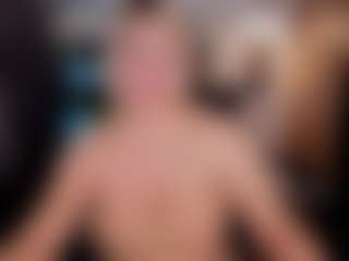 YolandaKiss's Live Sex Cam Show