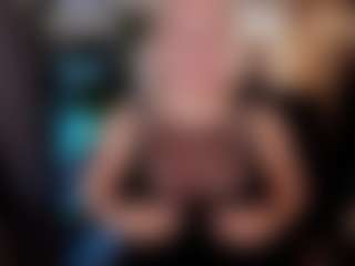 YolandaKiss's Live Sex Cam Show