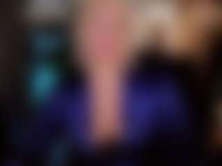Live cam show with YolandaKiss - Blonde Hair Middle Aged on Camsoda