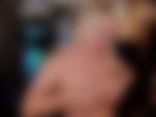 Live cam show with YolandaKiss - Mature Toys on Dolls Live