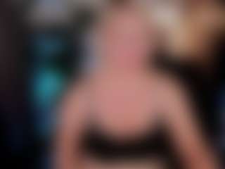 Live cam show with YolandaKiss - Butt Plug on CamwithHer