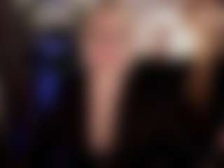 Live cam show with YolandaKiss - Butt Plug on Camming Site