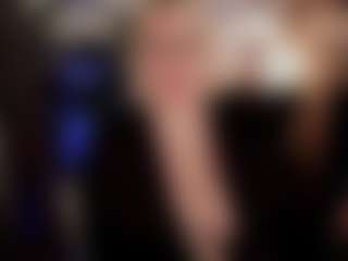 Live cam show with YolandaKiss - Cumface on liverealitysex.com