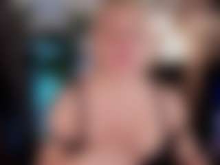 Live cam show with YolandaKiss - Tittyfuck on Camsoda Late Night