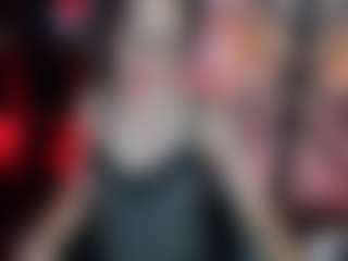 Live cam show with BrandiPoetic - Skinny MILF on CamClone