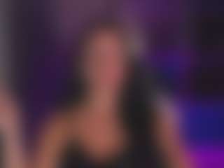 ChristyMia's Live Sex Cam Show