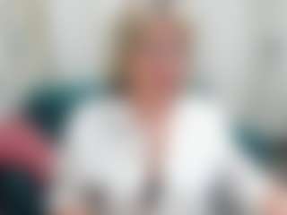 Live cam show with EvelynJoyful - Mature on hotwifechat.live