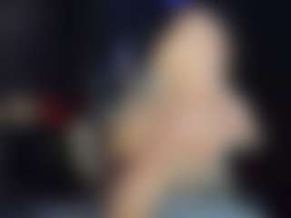 Live cam show with GoddessDarsy - Dominant on Milf Play