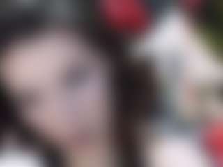 Live cam show with GoddessDarsy - Strapon on madthumbs
