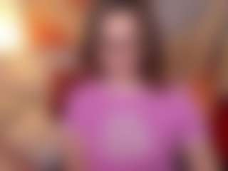 Live cam show with JaneGraceful - Oil on Mixed Magazine Live