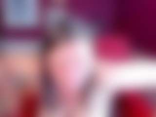 Live cam show with KellyPerfect - Green Eyes on Fapmatic.com