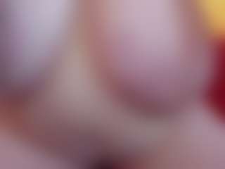 Live cam show with KellyPerfect - Brown Hair on SpankPalCams