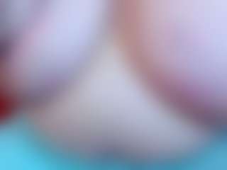 Live cam show with KellyPerfect - Smoke on Camsoda