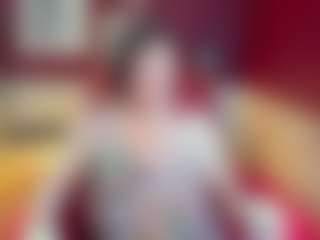 Live cam show with KellyPerfect - Smoke on CamSextacy