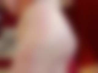 Live cam show with KellyPerfect - Amateur MILF on Taboo Cams XXX