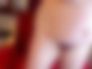 Live cam show with KellyPerfect - Smoke on xfollow cams