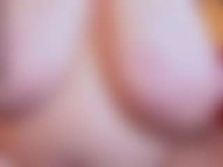 Live cam show with KellyPerfect - Spy on Camming Site