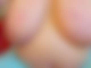 KellyPerfect's Live Sex Cam Show