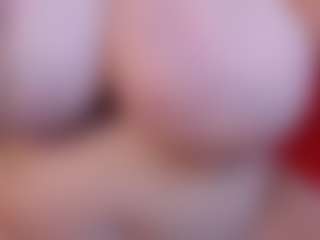 Live cam show with KellyPerfect - Smoke on parknlotfishbdy