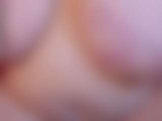 Live cam show with KellyPerfect - Spy on MyBangCams