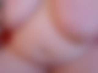 Live cam show with KellyPerfect - Mature on hotwifechat.live
