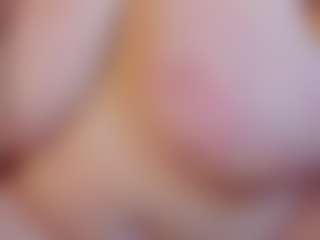 Live cam show with KellyPerfect - Smoke on camtv