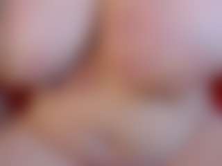 Live cam show with KellyPerfect - Spy Granny on SpunkLive