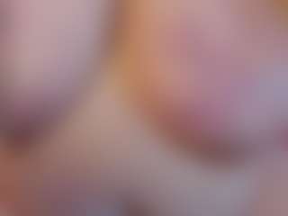 Live cam show with KellyPerfect - Public Mature on Fapmatic.com