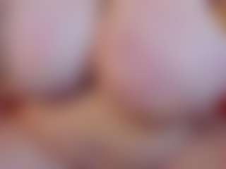 Live cam show with KellyPerfect - Tittyfuck on Cam Slut