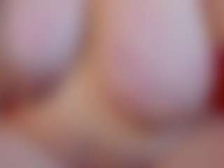 Live cam show with KellyPerfect - Butt Plug on Soda Cam