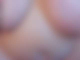 Live cam show with KellyPerfect - Butt Plug on AdultVida.com
