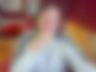 Live cam show with KellyPerfect - Striptease MILF on camwithhim.com