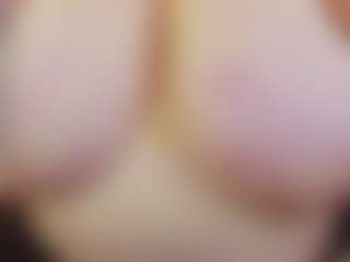 KellyPerfect's Live Sex Cam Show