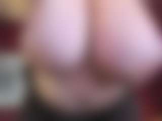 Live cam show with KellyPerfect - Hairy Pussy on Camiplay Live