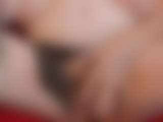 Live cam show with KellyPerfect - Spy Brown Hair on Camsoda
