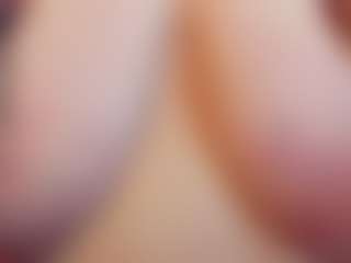 Live cam show with KellyPerfect - Public Curvy on ObeyMaria