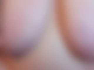 Live cam show with KellyPerfect - Green Eyes on nudelive.tv
