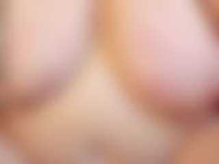 Live cam show with KellyPerfect - Middle Aged on Milfs Live