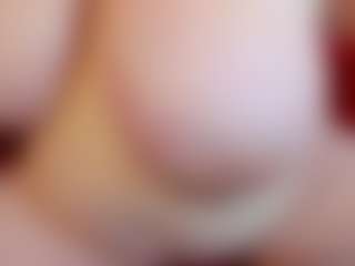 Live cam show with KellyPerfect - Tittyfuck on madthumbs