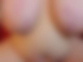 Live cam show with KellyPerfect - Spy Brown Hair on Camsoda
