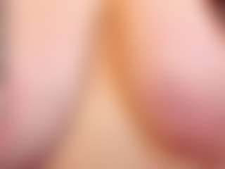 Live cam show with KellyPerfect - Spy Granny on Camsoda