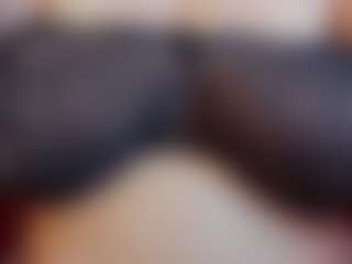 Live cam show with KellyPerfect - Tittyfuck on Dolls Live